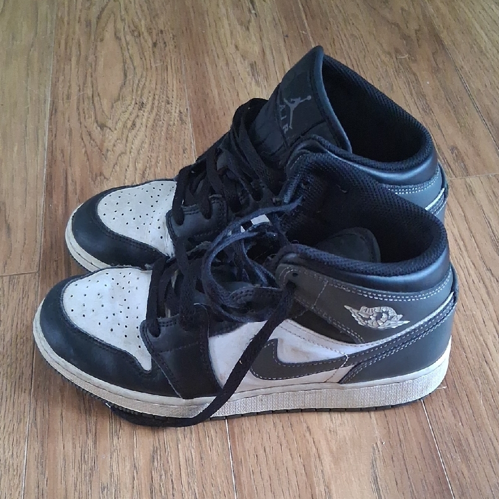 Jordan Kids Black and White Mid-Top Sneakers - Picture 2 of 4